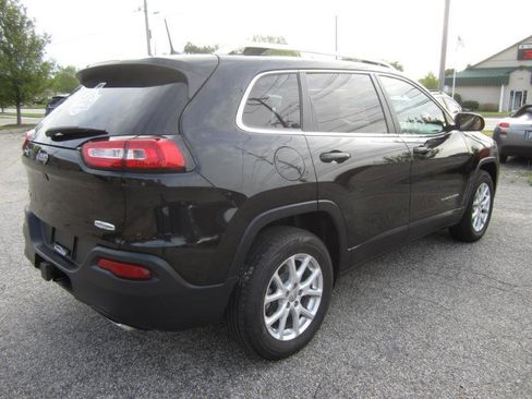 Used 2016 Jeep Cherokee Latitude w/ Trailer Tow Group AWD/4WD image 8