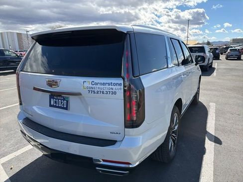 Used 2025 Cadillac Escalade Premium Luxury w/ Touring Package image 8