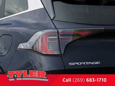 New 2026 Kia Sportage EX FWD image 12