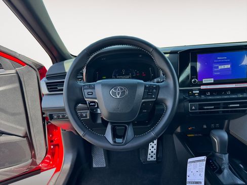 New 2026 Toyota Camry SE image 12