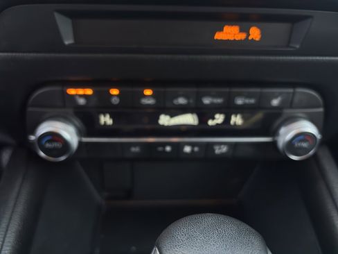 Used 2020 MAZDA CX-5 Touring image 8