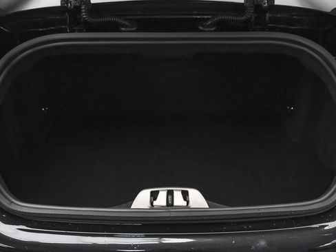 Certified 2021 Ferrari 812 GTS image 8