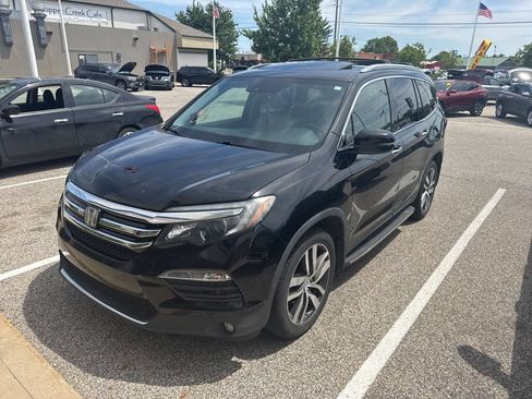 Used 2018 Honda Pilot Elite image 1
