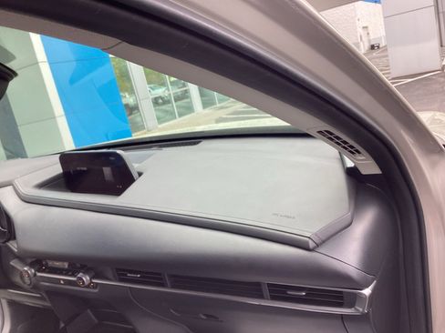 Used 2024 MAZDA CX-30 AWD 2.5 S w/ Select Sport Pkg image 15