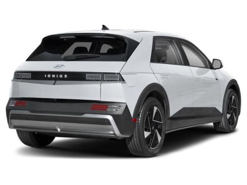 New 2026 Hyundai Ioniq 5 SE RWD image 2