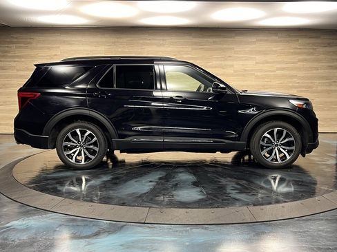 Used 2021 Ford Explorer ST w/ Equipment Group 401A image 23