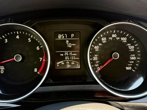 Used 2016 Volkswagen Jetta Sport FWD image 15