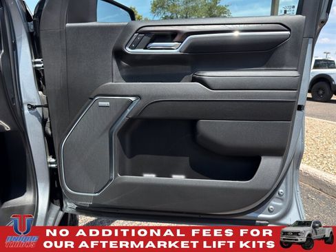 Used 2024 GMC Sierra 1500 SLT w/ SLT Premium Plus Package AWD/4WD image 29