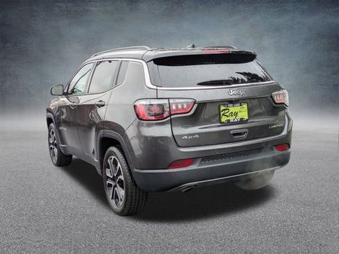 Used 2023 Jeep Compass Limited AWD/4WD image 5
