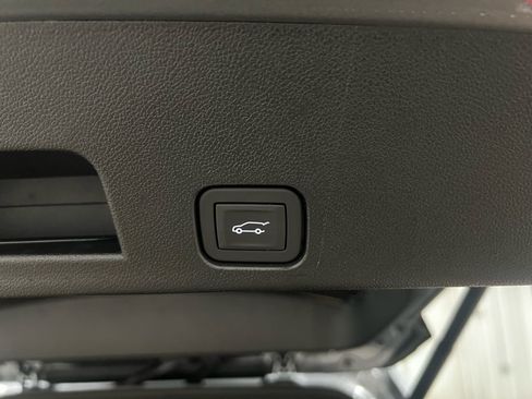 New 2026 Chevrolet Traverse LT w/ Midnight/Sport Edition image 37