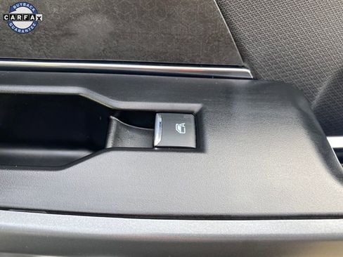 Used 2024 Ford F150 XLT image 14