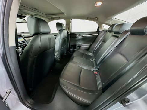 Used 2016 Honda Civic Touring image 27