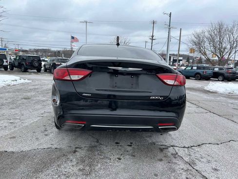 Used 2015 Chrysler 200 C w/ Navigation & Sound Group I image 15