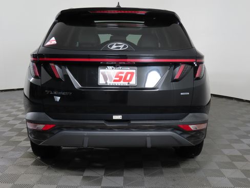 Used 2024 Hyundai Tucson Limited image 45
