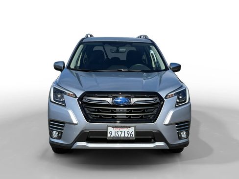 Used 2023 Subaru Forester Touring AWD/4WD image 8