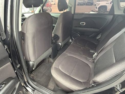 Used 2018 Kia Soul FWD image 24