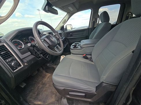 Used 2018 RAM 1500 Tradesman AWD/4WD image 15