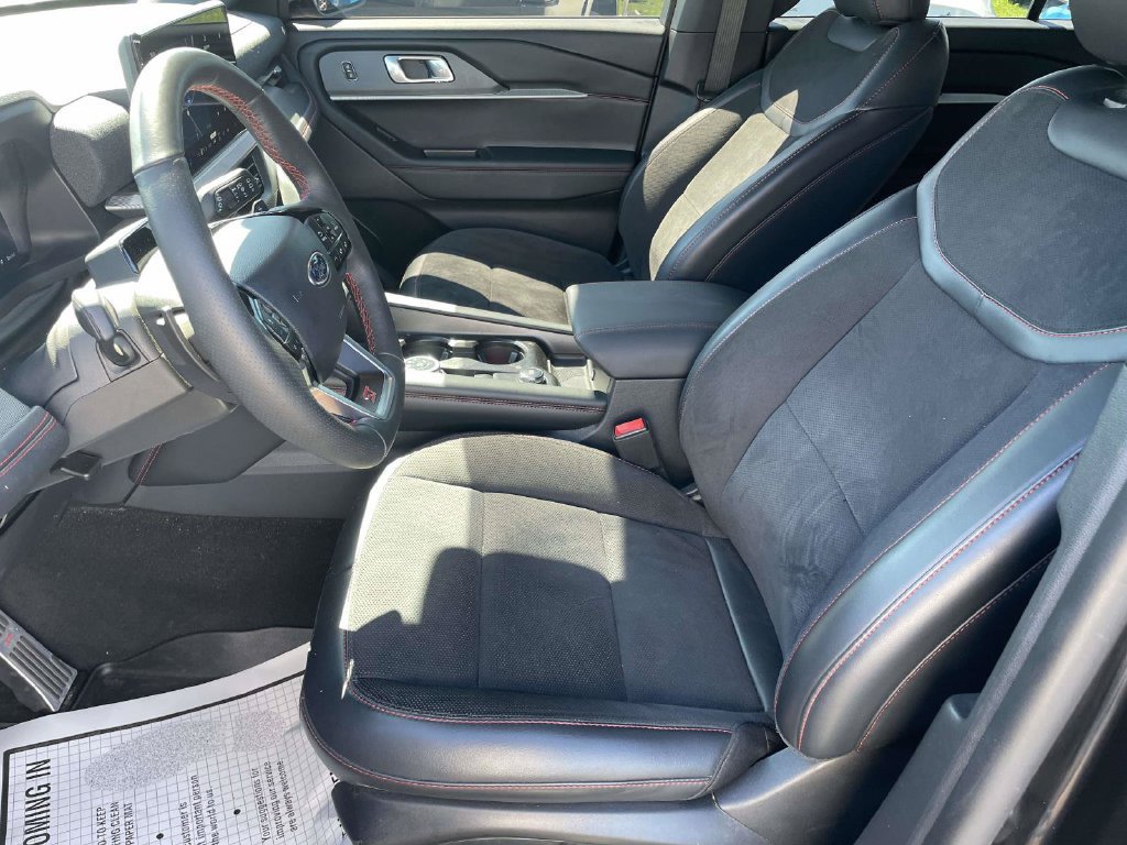 Certified 2026 Ford Explorer ST AWD/4WD image 13