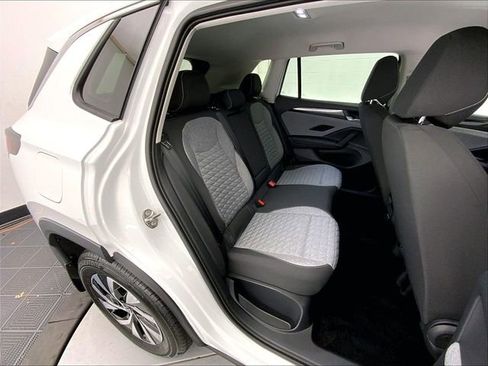 New 2026 Volkswagen Tiguan S image 10