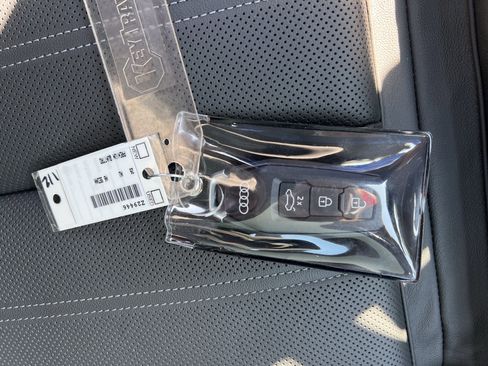 Used 2026 Audi A6 Premium w/ 20" Wheel Package AWD/4WD image 38