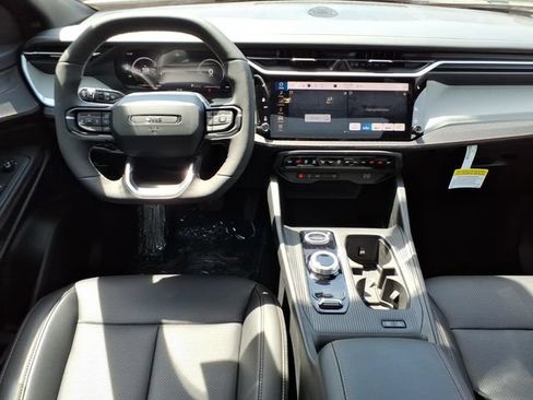 New 2026 Jeep Cherokee Limited AWD/4WD image 13