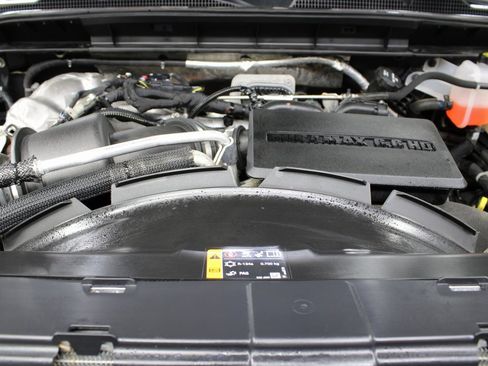 Used 2024 Chevrolet Silverado 2500 High Country image 33