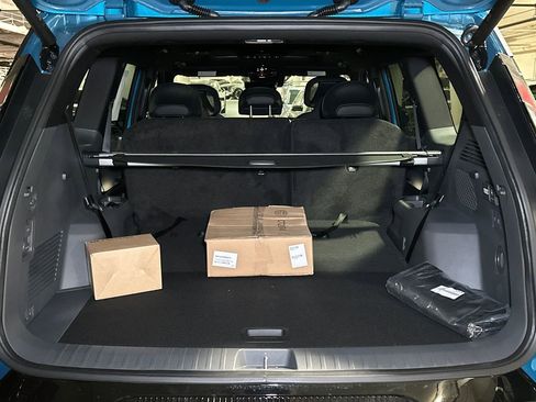 New 2026 Kia EV9 Land w/ Nightfall Edition Package image 6
