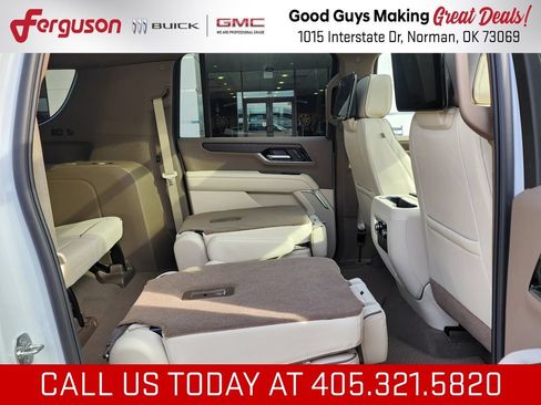 New 2026 GMC Yukon XL Denali w/ Denali Reserve Package AWD/4WD image 53