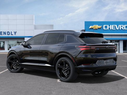 New 2025 Chevrolet Equinox EV RS image 13