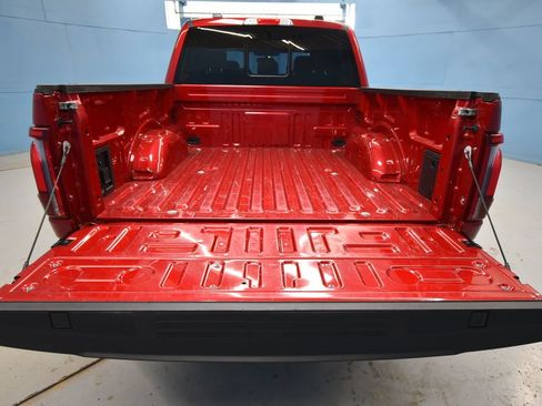 Used 2024 Ford F150 Lariat AWD/4WD image 38