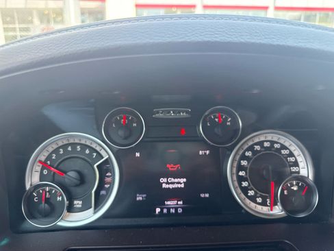 Used 2017 RAM 1500 Laramie w/ Convenience Group AWD/4WD image 16