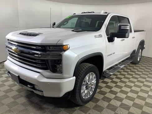 Used 2022 Chevrolet Silverado 2500 High Country w/ Z71 Off-Road Package AWD/4WD image 10
