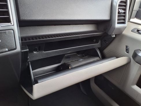 Used 2018 Ford F150 XLT RWD image 30