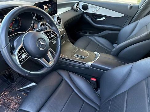 Used 2022 Mercedes-Benz GLC 300 image 11