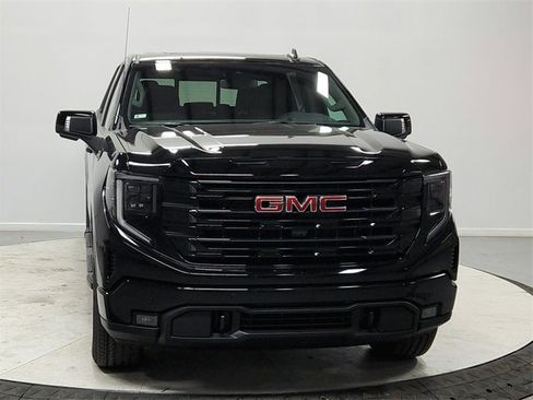 New 2026 GMC Sierra 1500 Elevation w/ Elevation Premium Package image 2