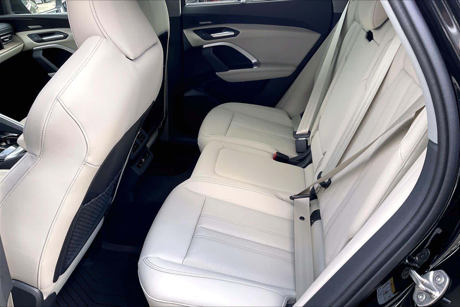 New 2026 Audi Q5 Prestige AWD/4WD image 17