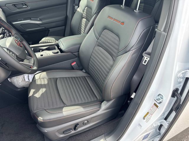 New 2026 Nissan Pathfinder Rock Creek AWD/4WD image 26