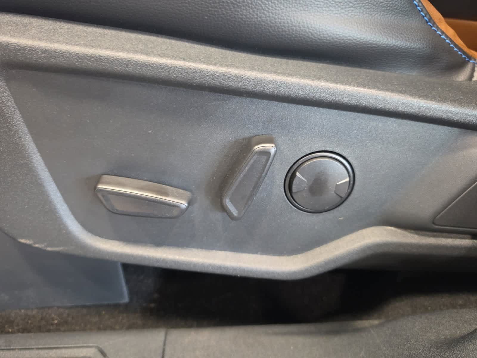 Used 2022 Ford Bronco Outer Banks AWD/4WD image 17