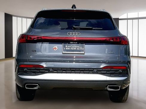 Used 2025 Audi Q5 Premium w/ Premium Plus AWD/4WD image 6