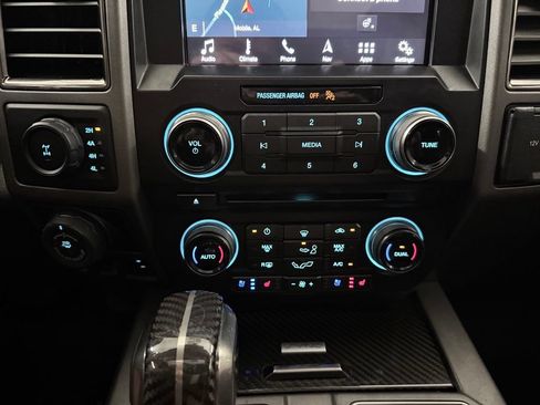 Used 2018 Ford F150 Raptor w/ Equipment Group 802A Luxury AWD/4WD image 28