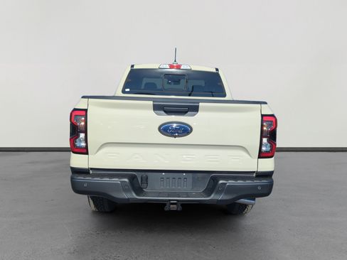 Used 2025 Ford Ranger Lariat w/ Trailer Tow Package image 4