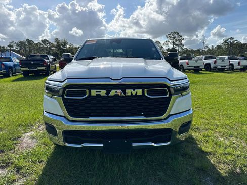 Certified 2025 RAM 1500 Big Horn AWD/4WD image 8