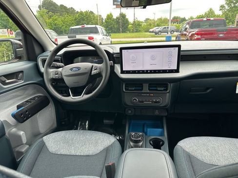 New 2026 Ford Maverick XLT w/ XLT Luxury Package AWD/4WD image 17