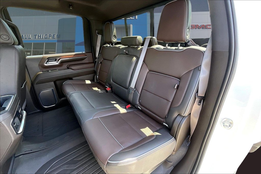 Used 2024 GMC Sierra 3500 Denali w/ Denali Reserve Package AWD/4WD image 26