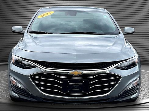 Used 2023 Chevrolet Malibu LT FWD image 2
