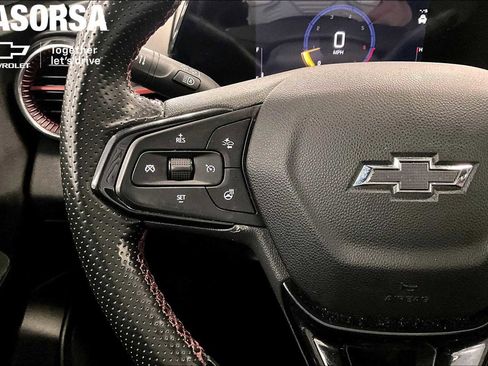 Certified 2024 Chevrolet Trax RS w/ Driver Confidence Package FWD image 18