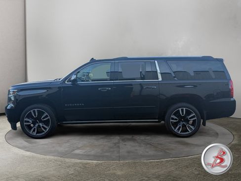 Used 2020 Chevrolet Suburban Premier image 4