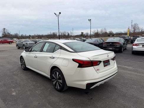 Used 2022 Nissan Altima 2.5 SV image 6