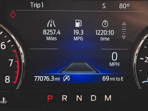 Used 2020 Ford Explorer Limited AWD/4WD image 11