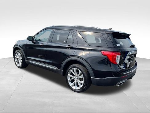 Used 2022 Ford Explorer Platinum w/ Equipment Group 601A AWD/4WD image 3